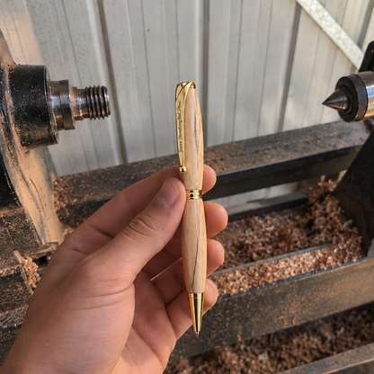 Salvaged Orchard Mango Wood Pen — Handturned Heirloom Writing Instrument